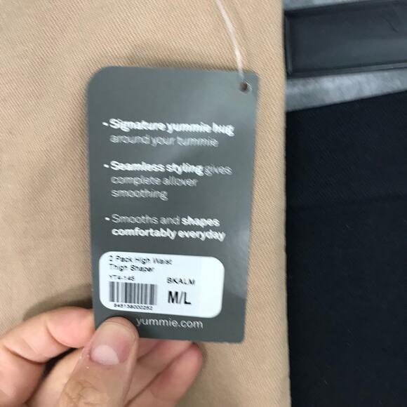 Yummie Shapewear Womens M/L Black Tan Shorts 2 Pack High Waist Shaping Smoothing - Picture 5 of 12